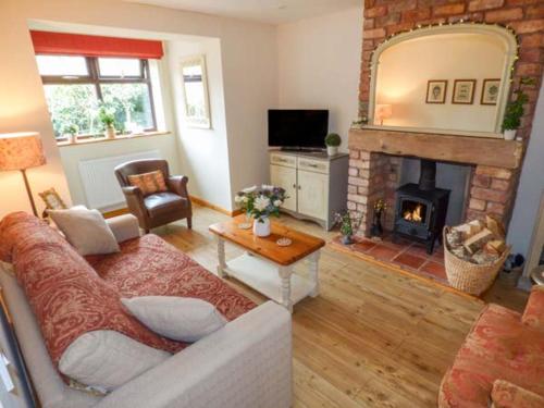 Beacon Cottage Malvern - image 7