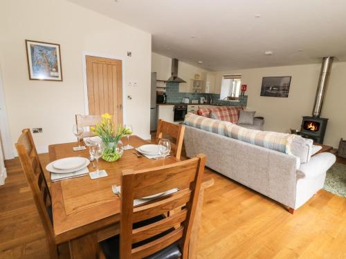 Y Felin - Moana in Brynowen