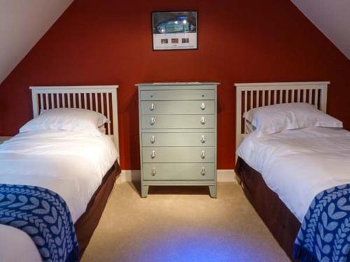 Grace Cottage Buckie - image 11