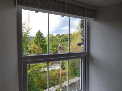 Loughrigg View Ambleside - image 2