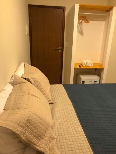 Double Room image 4