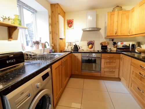60 Hyfrydle Road in Talysarn