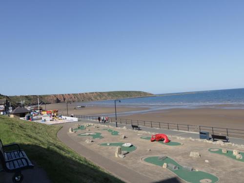 Sea Dog Filey - image 2