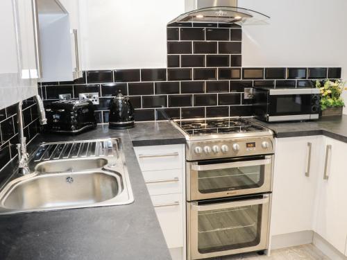 Willow Lodge Evesham - image 8