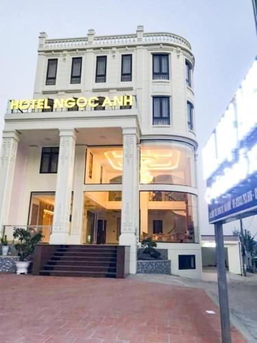 . Hotel Ngoc Anh - Van Don