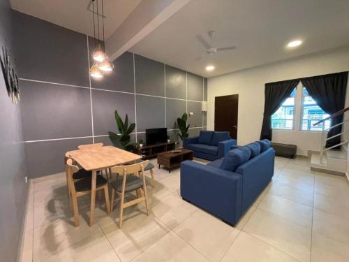 DreamScape Apartment @ Golden Hill