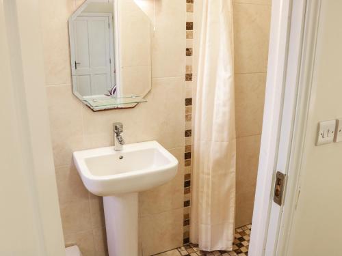 Cloonkee Cottage Crossmolina - main image
