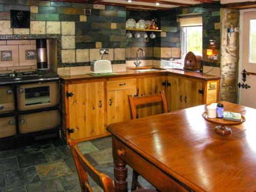 Johnny's Cottage Carmarthen - image 9