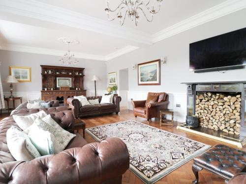 Bryn Derwen Bangor - image 13