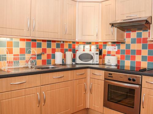 Shire Cottage at Top Butterley Farm Chesterfield - image 10