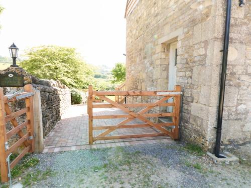 The Loft at Lucott House Bath - image 13