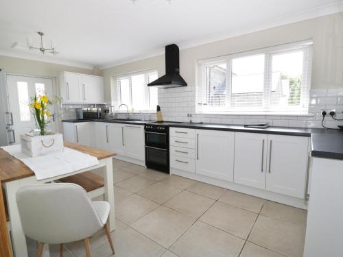 Orchard Cottage in Mold