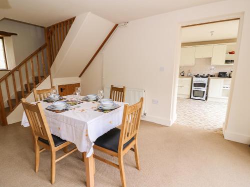 The Barn Crickhowell - image 7