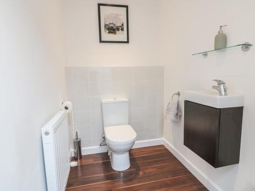 Chy Lagen Hos Newquay - image 11