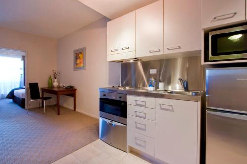 Кухня, VR Auckland City in Центр города Оклэнд