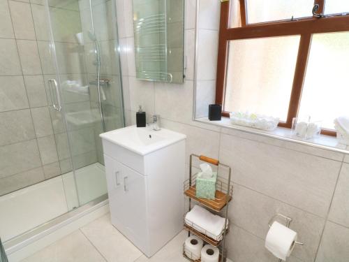 Sunnybrook Cottage Clitheroe - image 5