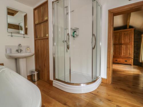 High Head Richmond - image 12