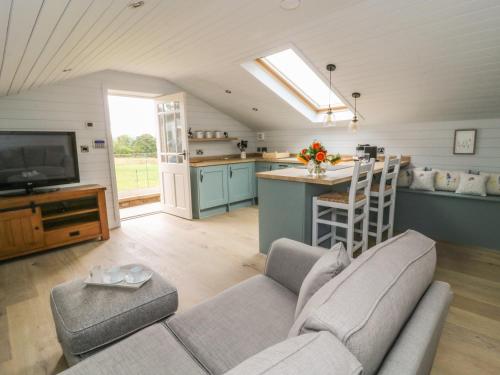 Deer Lodge in Keighley Central