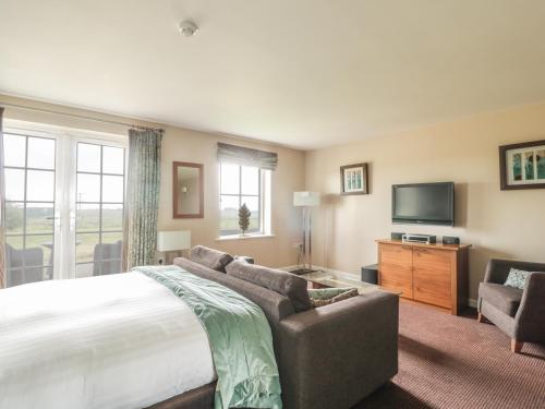 Apartment 8 Penrith - image 5