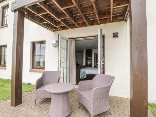 Apartment 8 Penrith - image 8