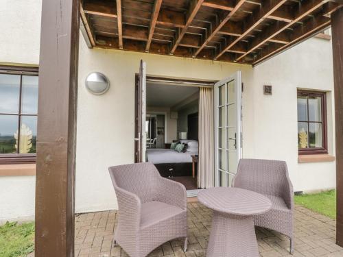 Apartment 8 Penrith - image 10