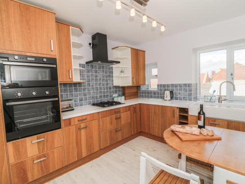 Larksbay View Redcar - image 4