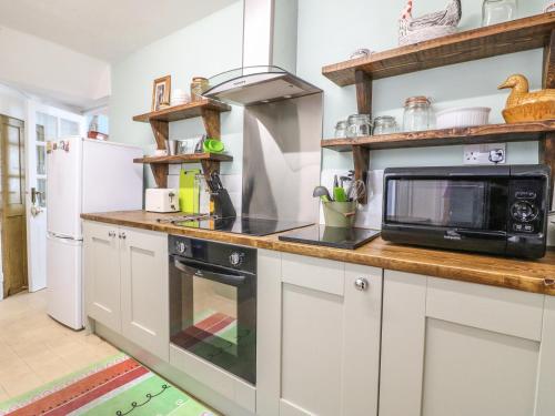 Tolvarne Teignmouth - image 12