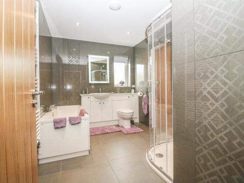 Burnside Cottage Portree - image 3