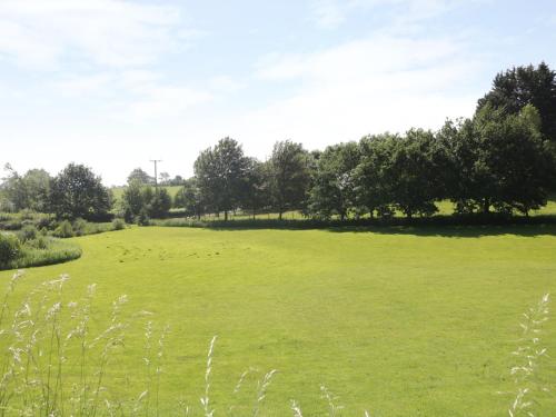 Apple Tree Lodge in Milton on Stour