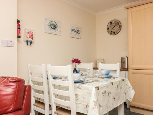Sorrel Cottage Padstow - image 10