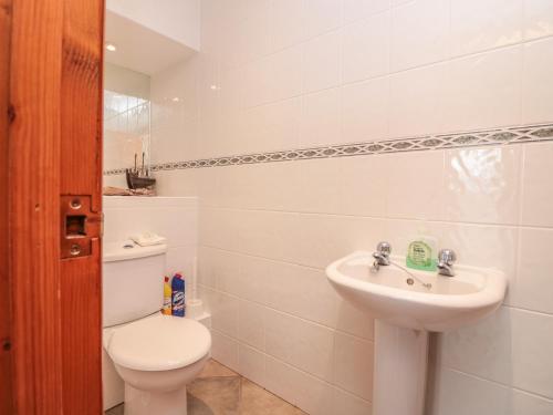 Sorrel Cottage Padstow - image 3