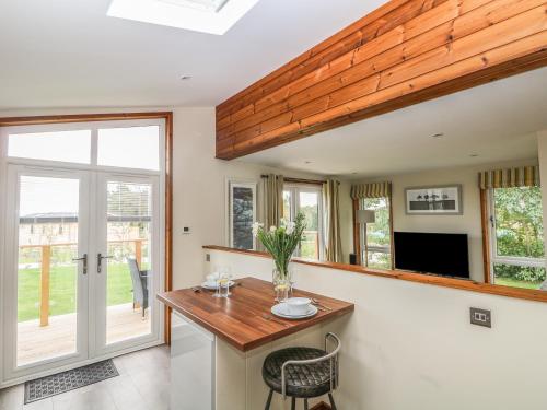 5 Faraway Fields Liskeard - image 5