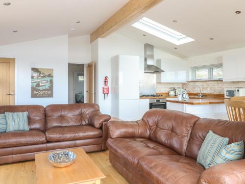 14 Faraway Fields Liskeard - image 8