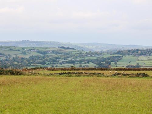 Riber View Barn Chesterfield - image 5