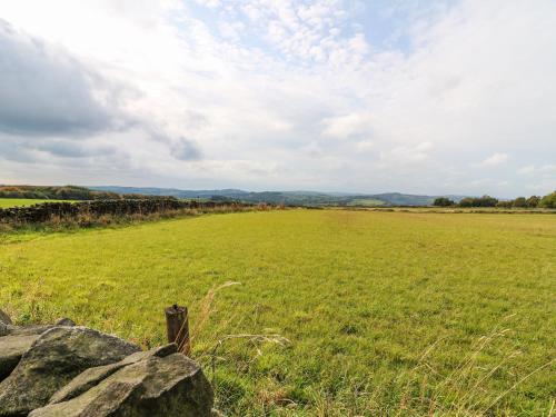 Riber View Barn Chesterfield - image 8