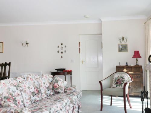 Sheila's Cottage Penryn - image 8