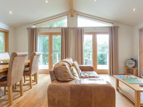 5 Lake View Looe - image 4