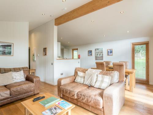 5 Lake View Looe - image 8