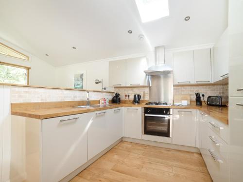 7 Streamside in Lanreath