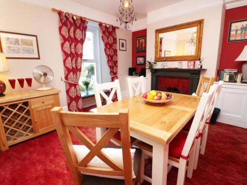 2 Emma Place Bodmin - image 11