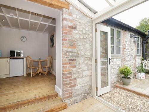 Apple Tree Cottage Dorchester - image 9