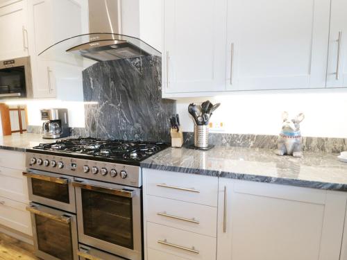 Garth Cottage Denbigh - image 4