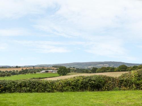 Little Pound House in Lindridge