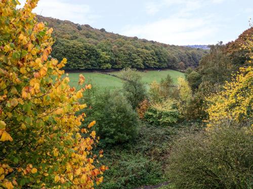 Morgan's Barn Huddersfield - image 4