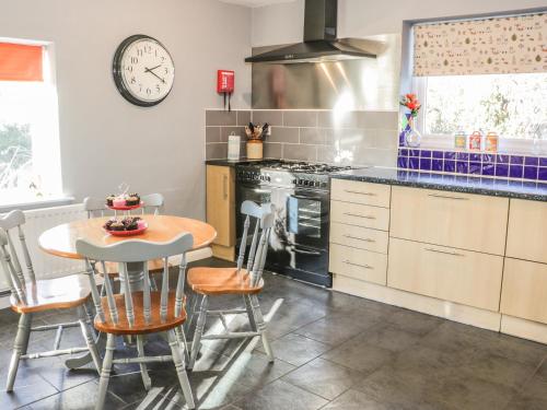 Station House Shrewsbury - image 4