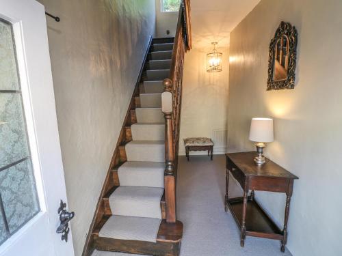 Farriers Cottage Matlock - image 2