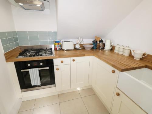 Hamilton's Studio in Ryde North East