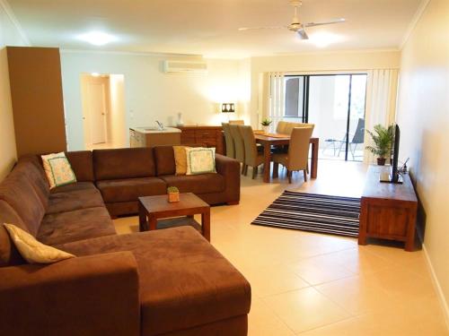 Two-Bedroom Apartment with Balcony image 3