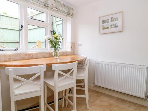 Greenham Cottage Stoke-Sub-Hamdon - image 11