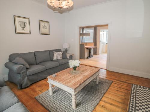 Edwards Cottage Morpeth - image 4